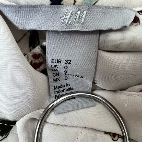 H&m Button Down Bird Pattern Shirt - Picture 8 of 8